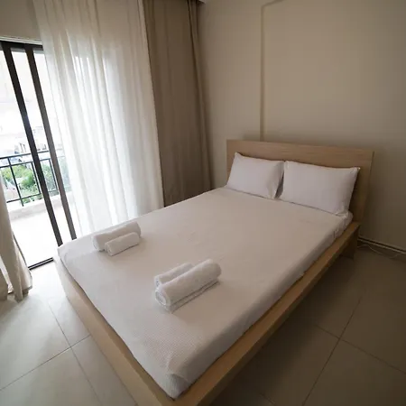 Lejlighed Markopoulosapartmentgrand *